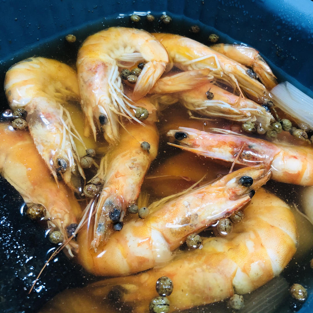 盐煮虾（夏天就得这样吃虾）