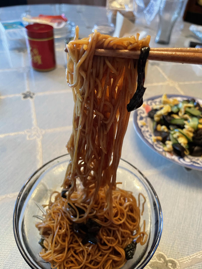 10分钟搞定的一碗葱油拌面