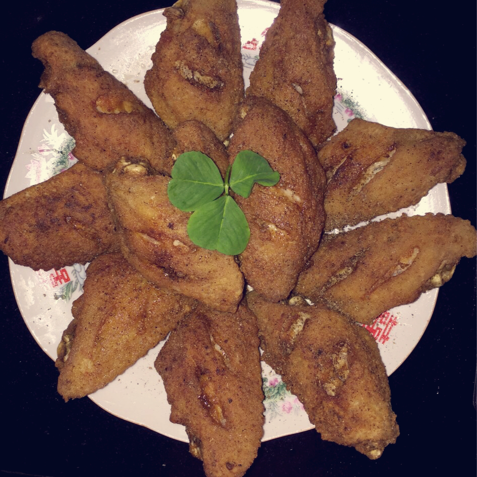香脆辣味炸鸡翅