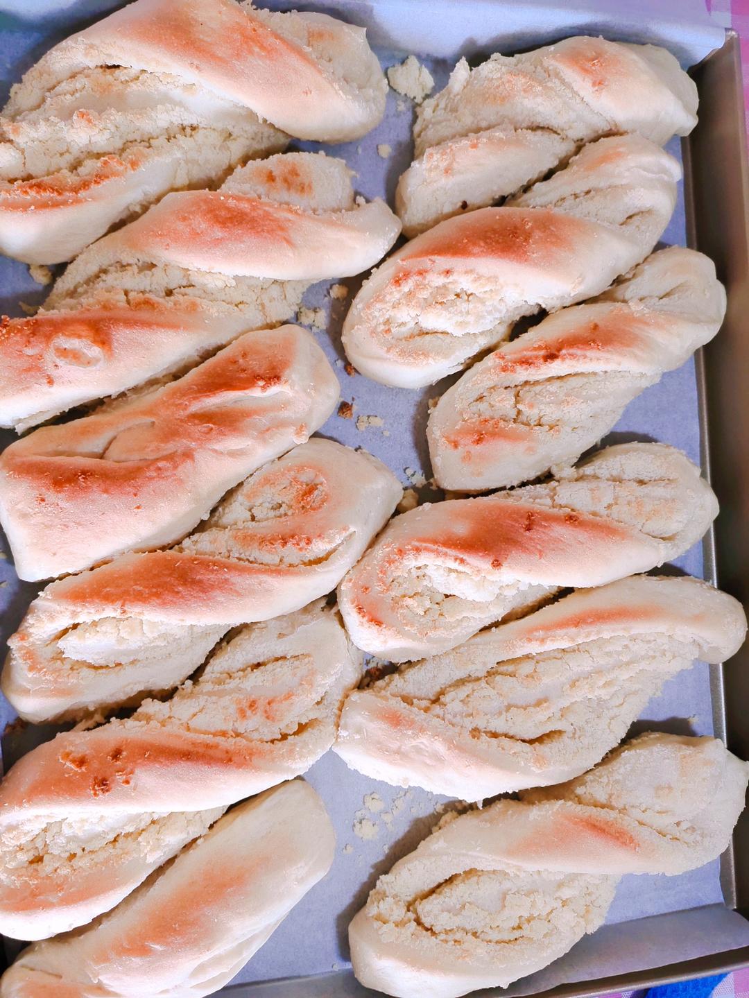 椰蓉面包（零失败简单又快手）