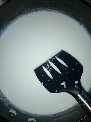 牛奶椰汁芒果糕的做法 步骤4