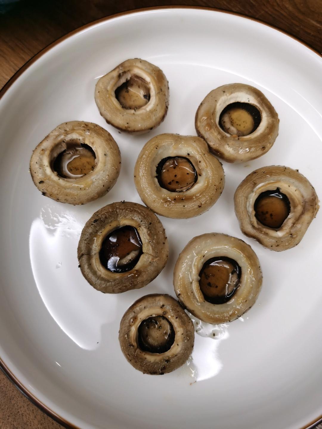 香煎口蘑  鲜的扭起来