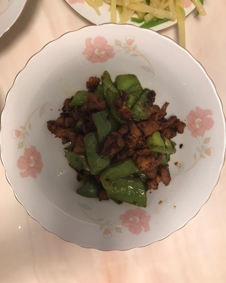 【甜椒炒肉】