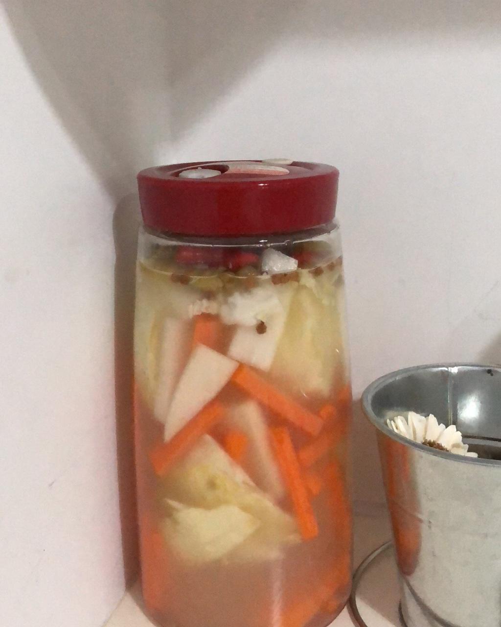 用玻璃瓶做四川泡菜