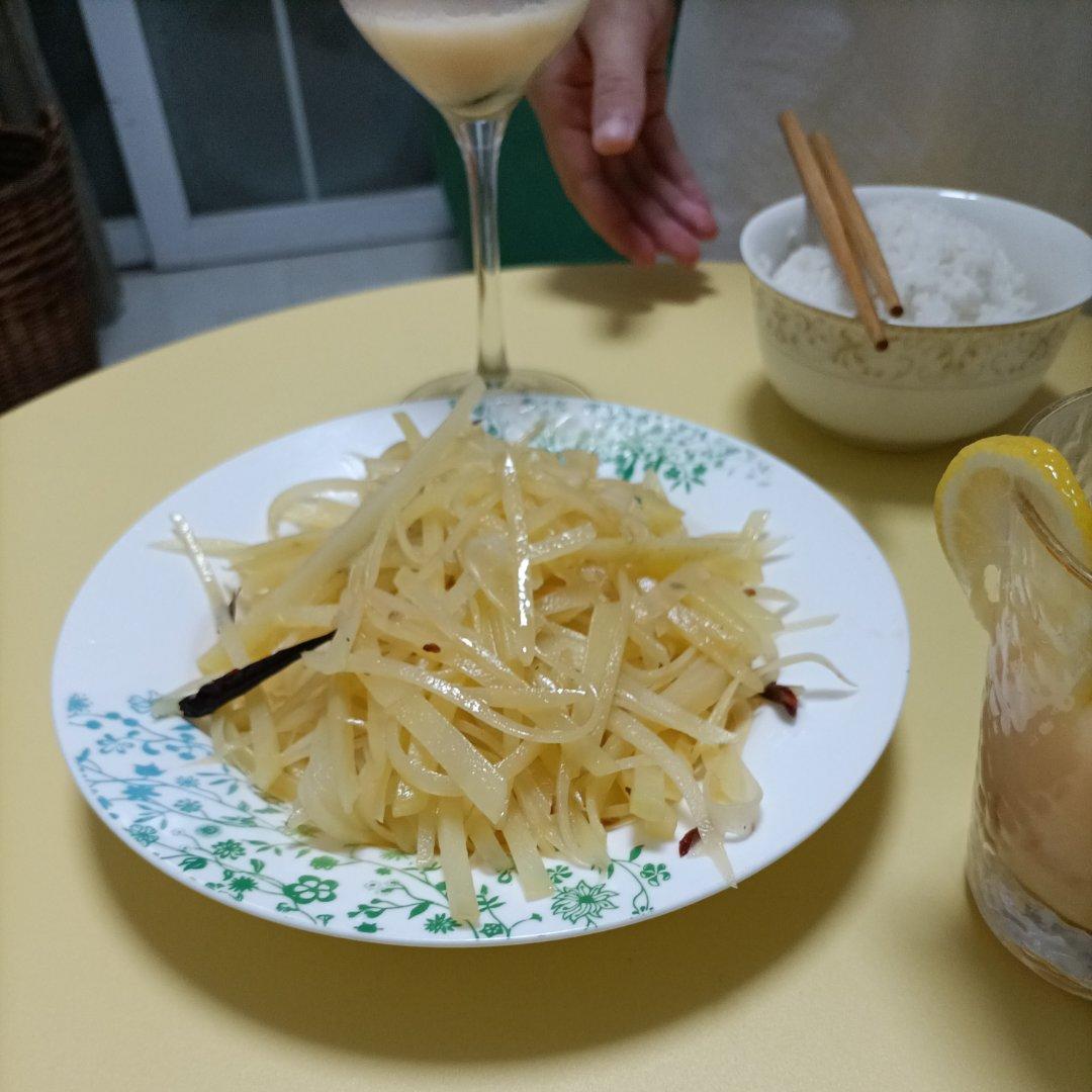 酸辣土豆丝