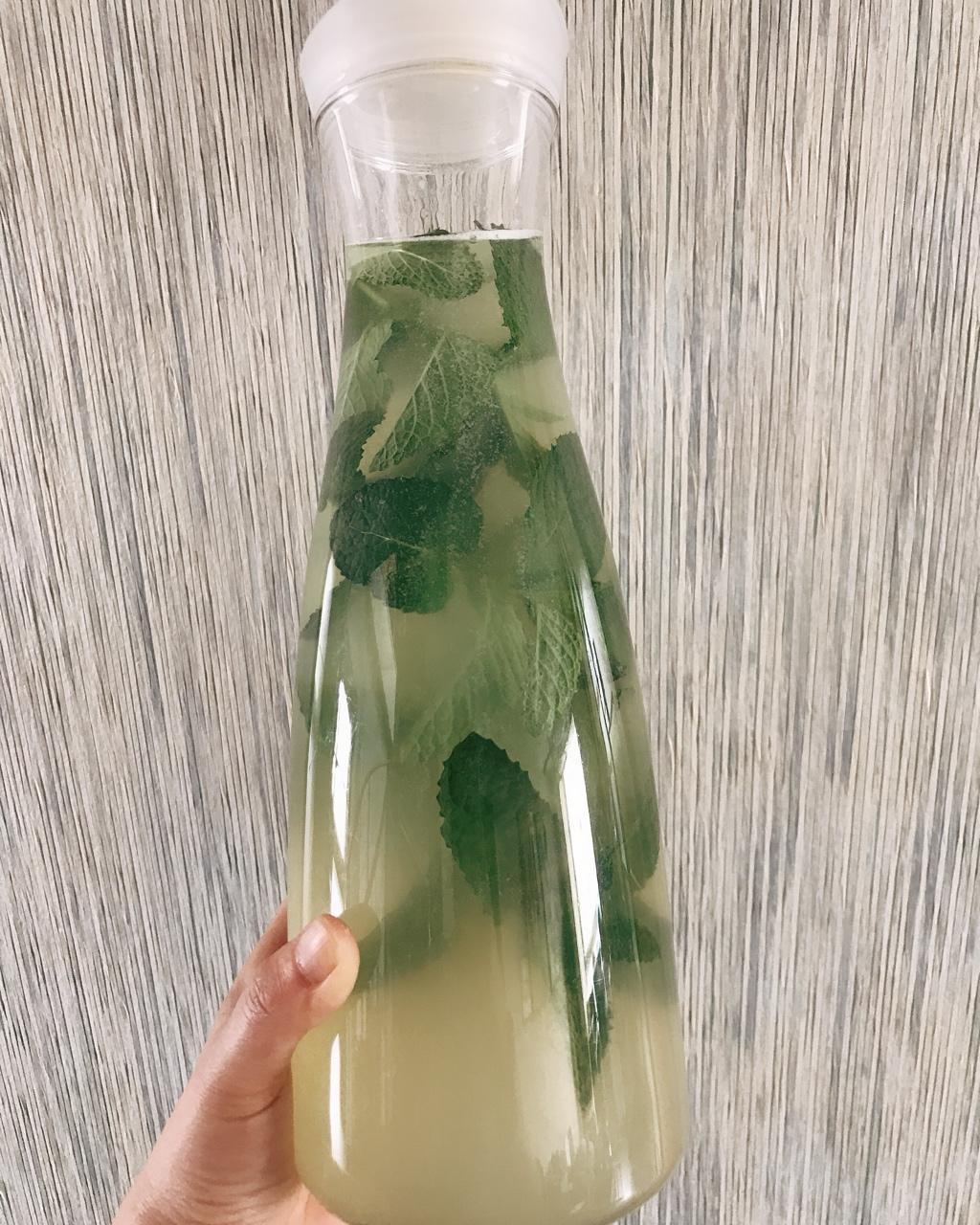 四步做好正宗柠檬水！