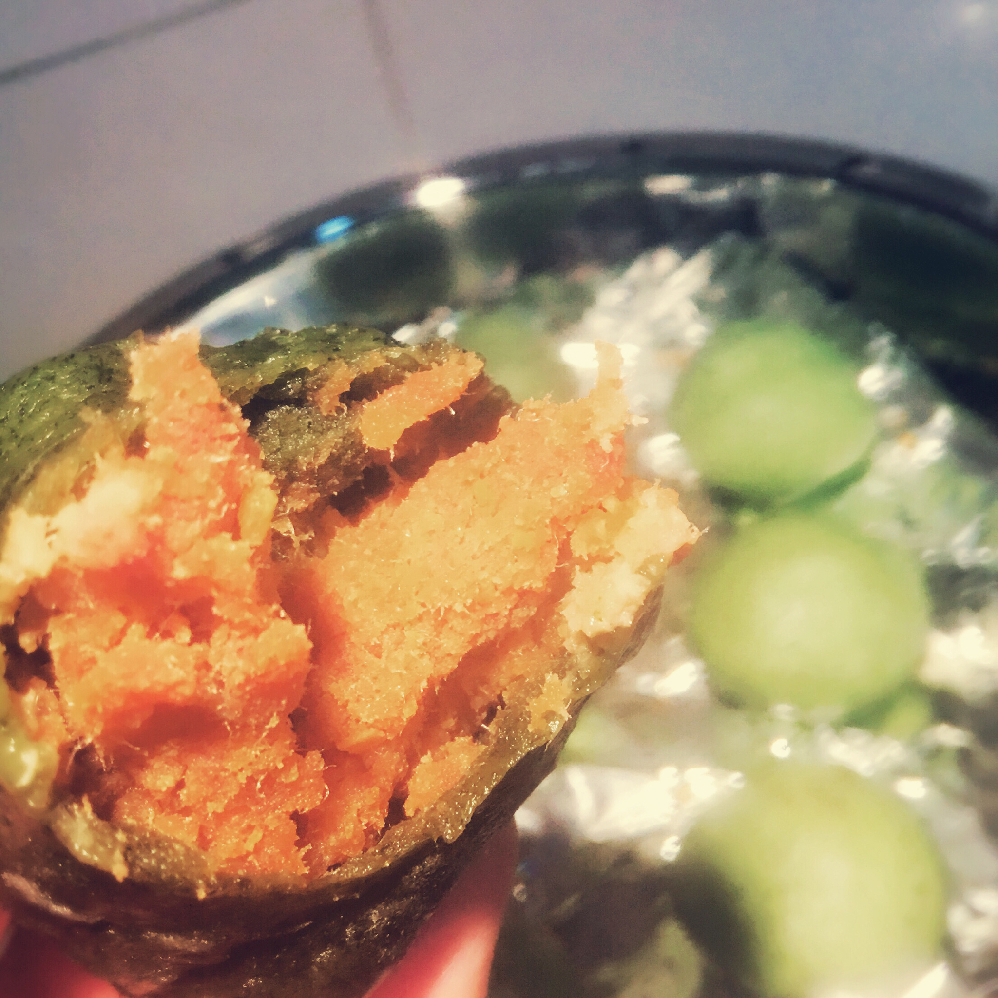 咸蛋黄肉松青团