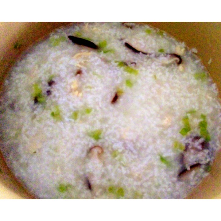 香菇鸡肉粥