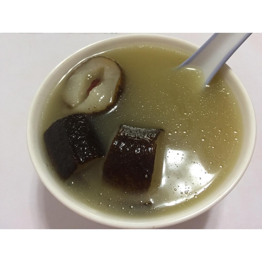 海参花胶滋补汤