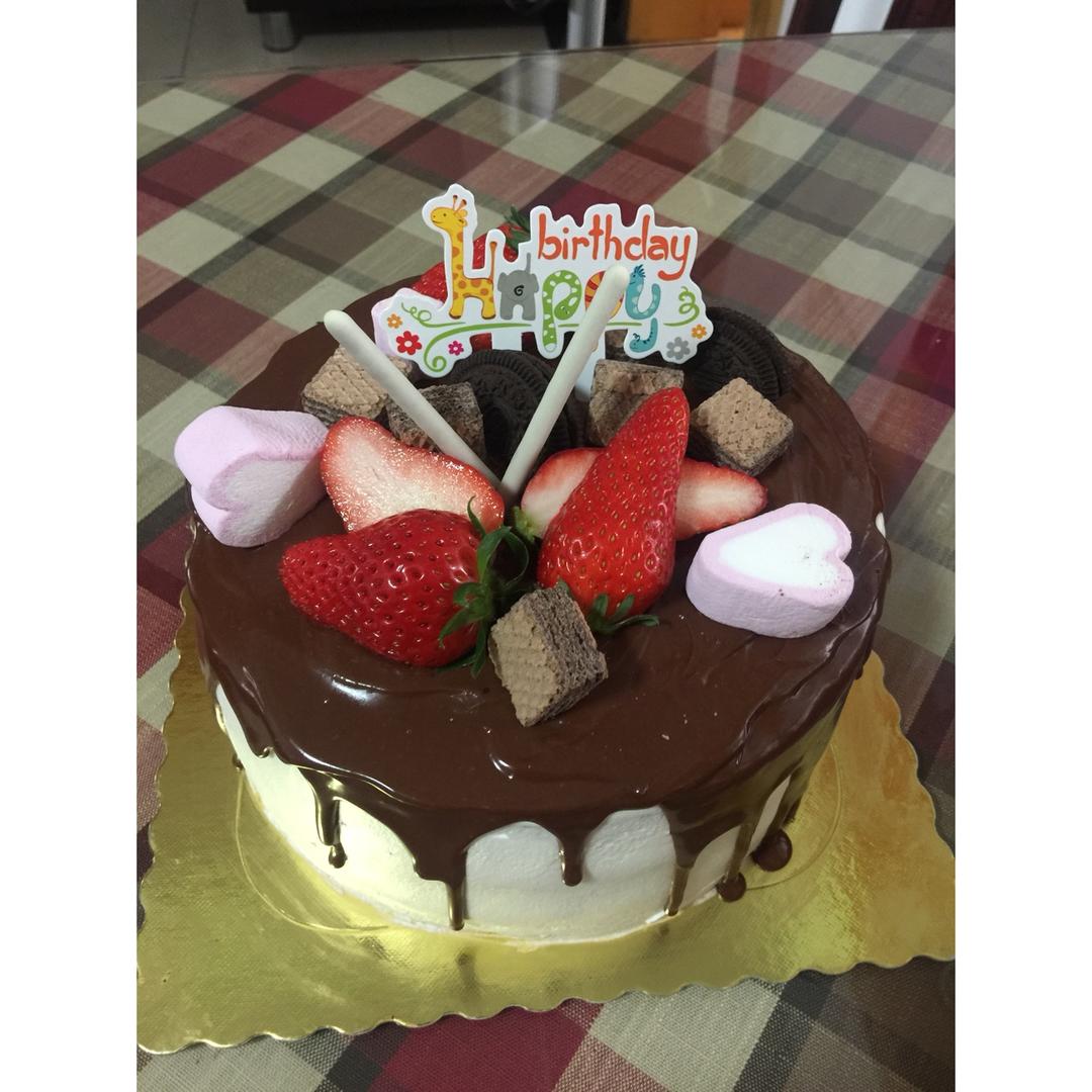 蛋糕淋面之一：甘那许淋面（详细解答淋面太稠的问题）