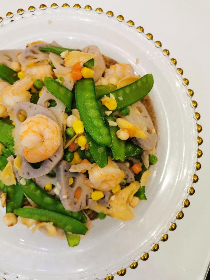 素菜也可以这么美—荷塘小炒