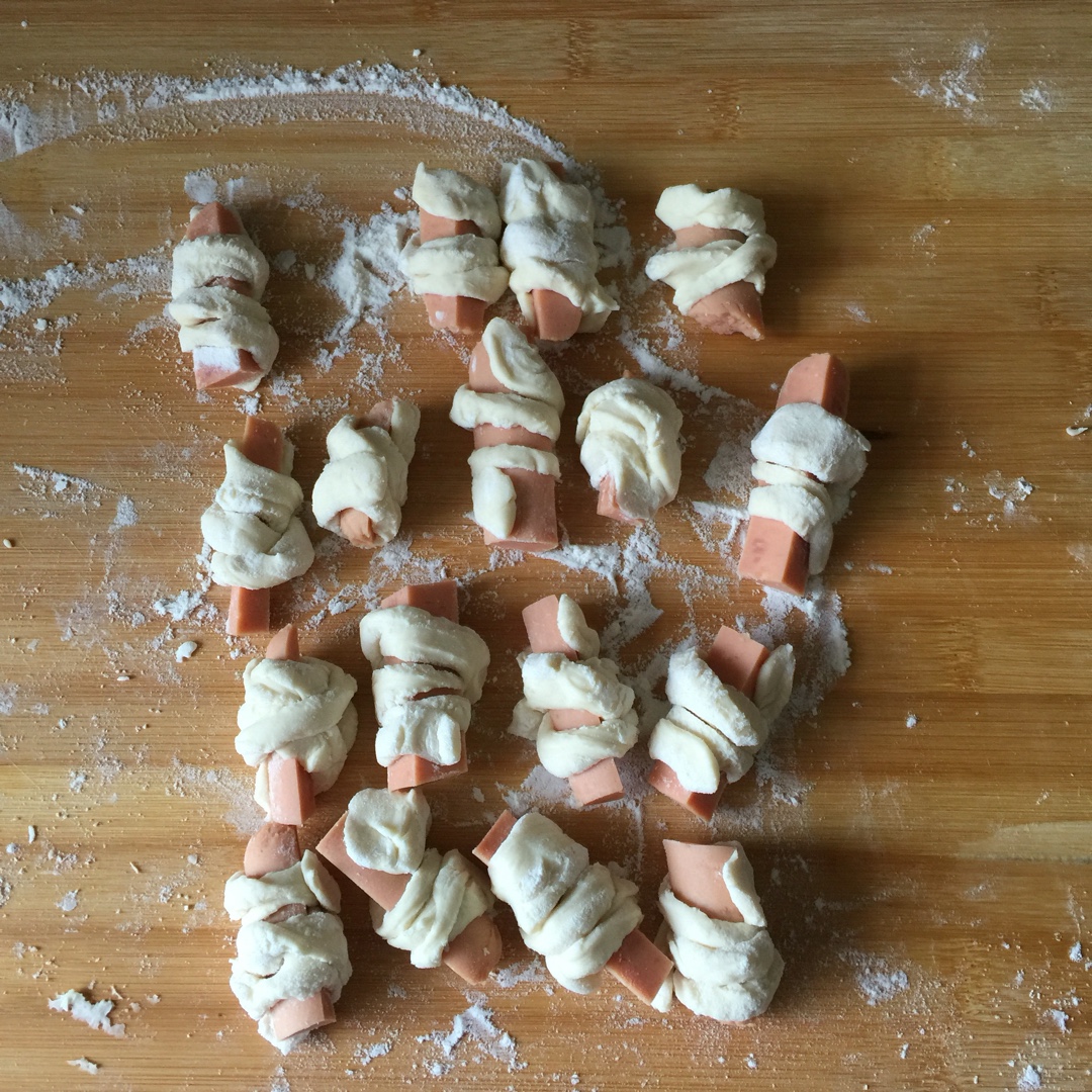 快手火腿卷～一次发酵