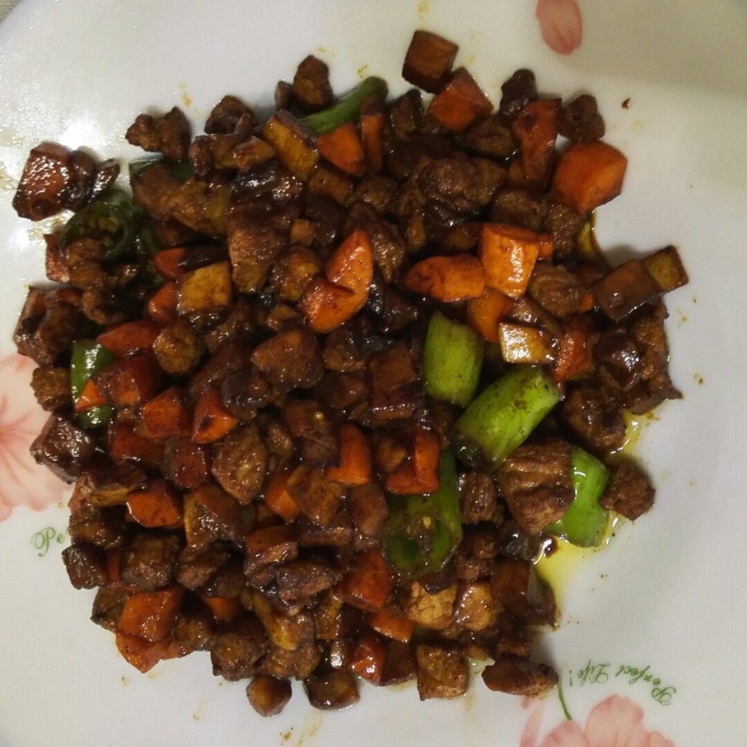杏鲍菇黑胡椒牛肉粒~老丁的私房菜
