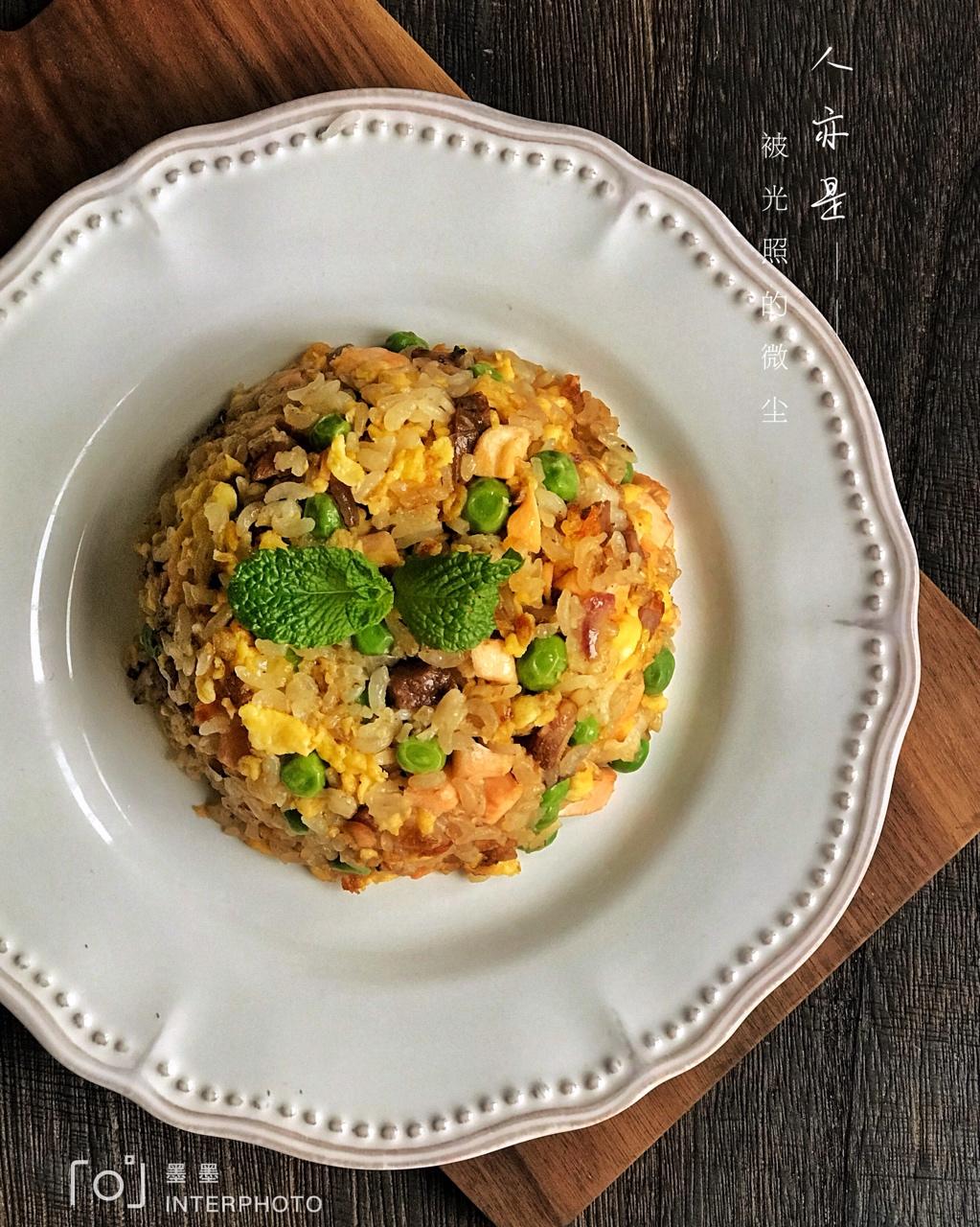 三文鱼蛋炒饭