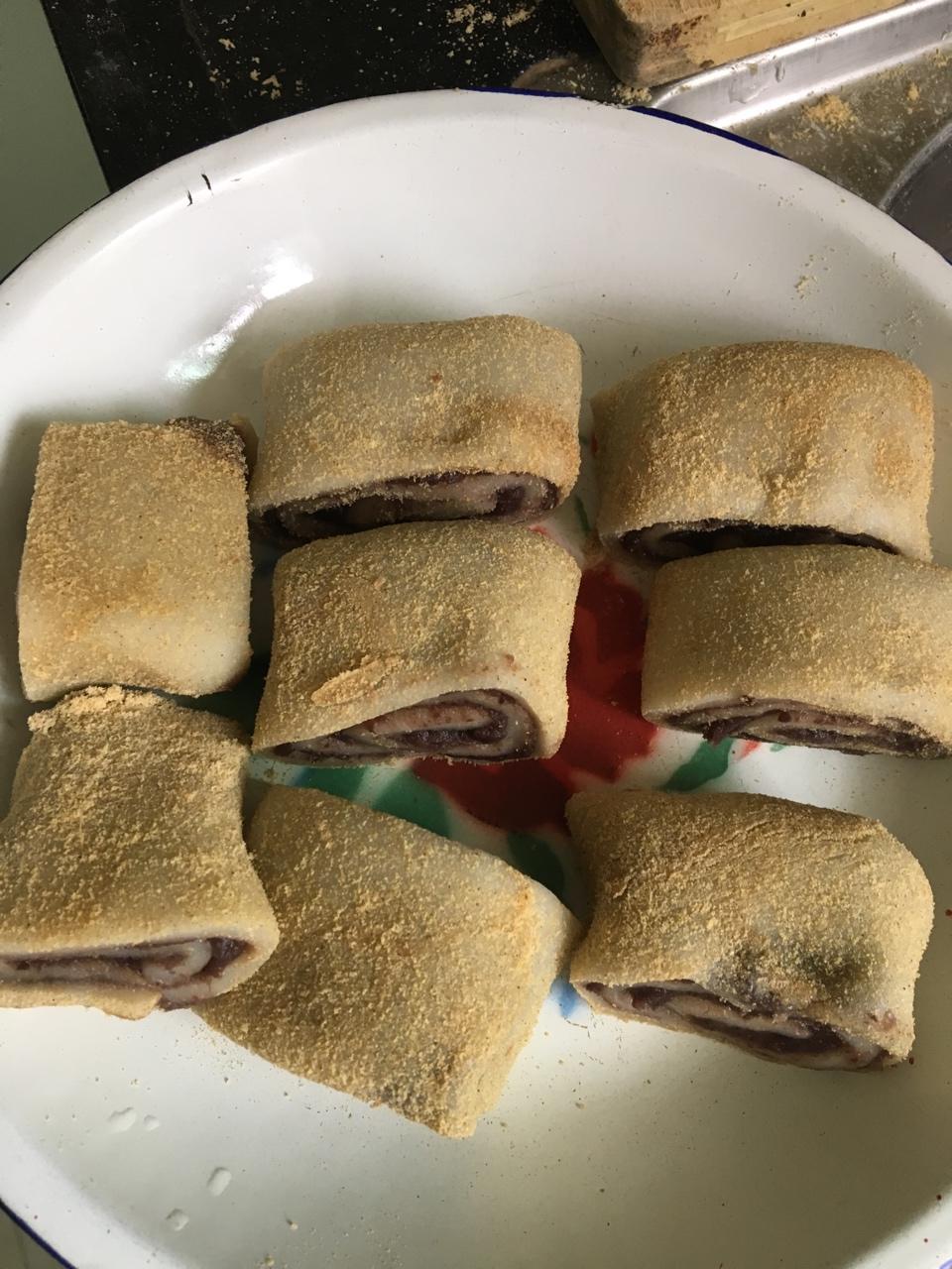 朱苏恋做的驴打滚年味