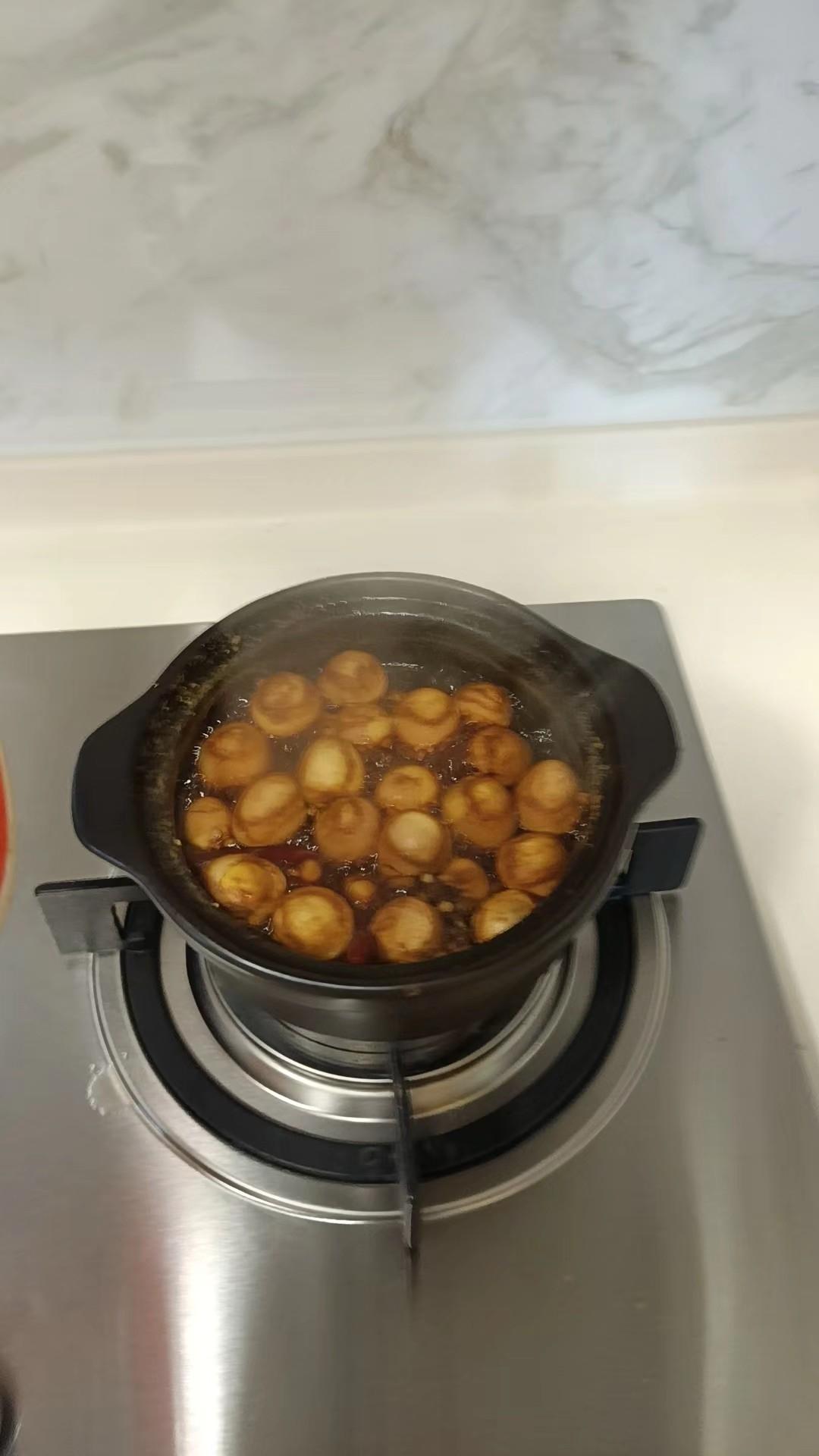 乡巴佬卤鹌鹑蛋
