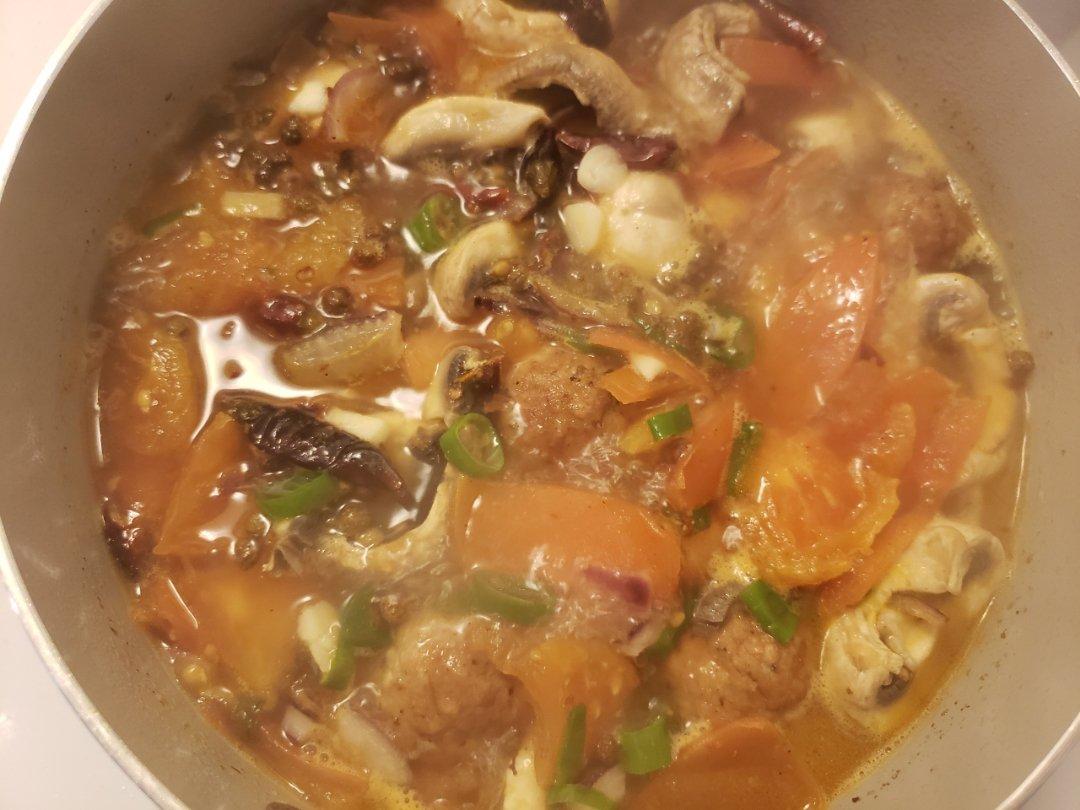 西红柿肉丸汤