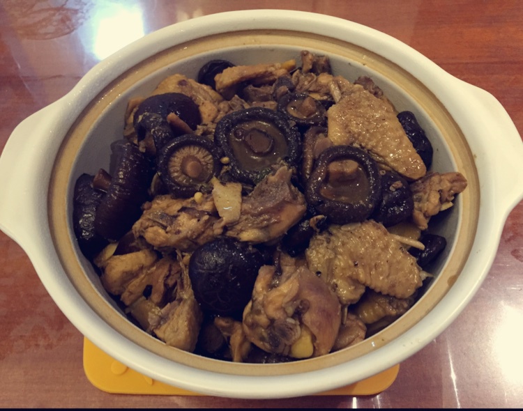 香菇炖鸡