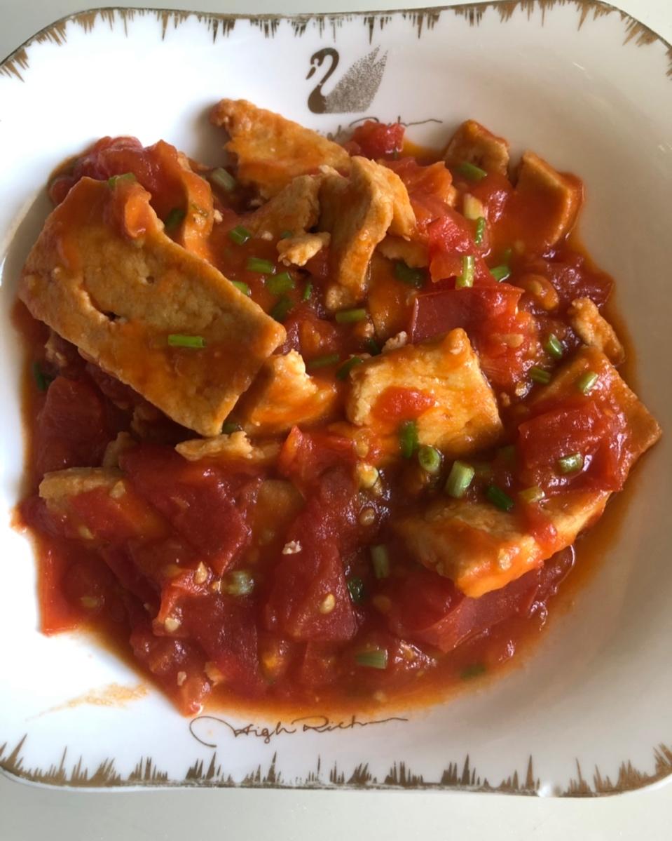 番茄烧老豆腐( Stewed Bean Curd with Tomato)