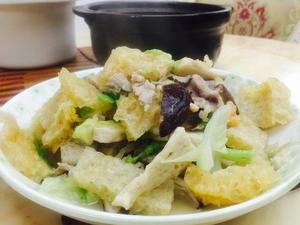 香菇虾米炒肉皮的做法 步骤9