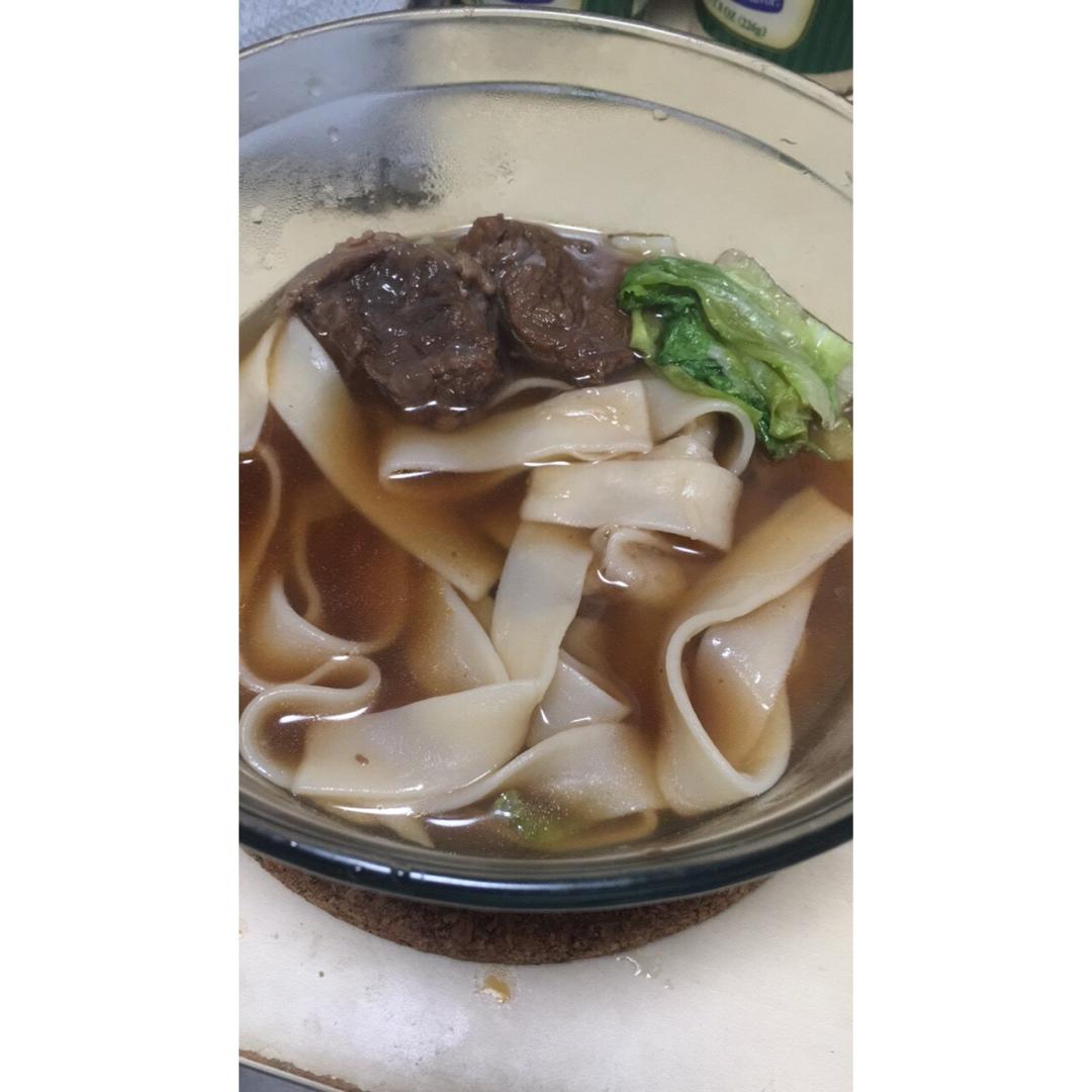 红烧牛肉面