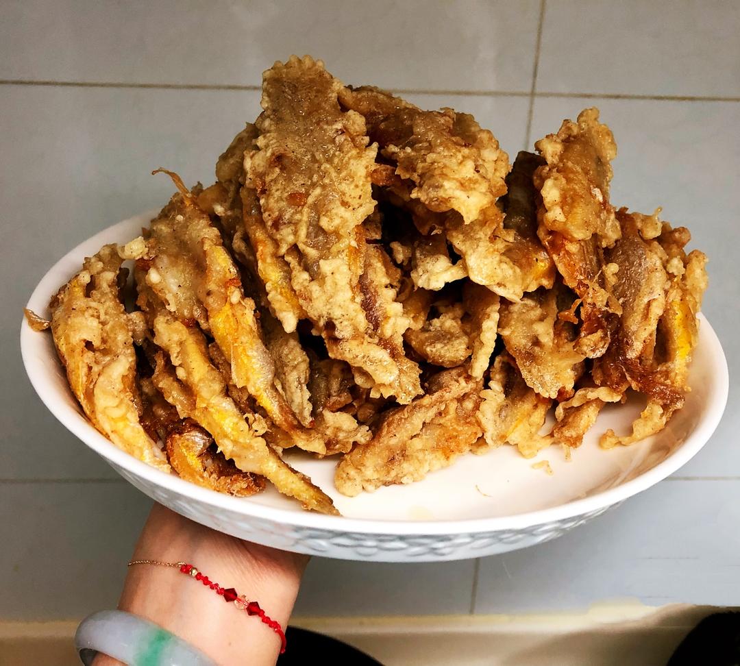 香香脆脆的炸鱼