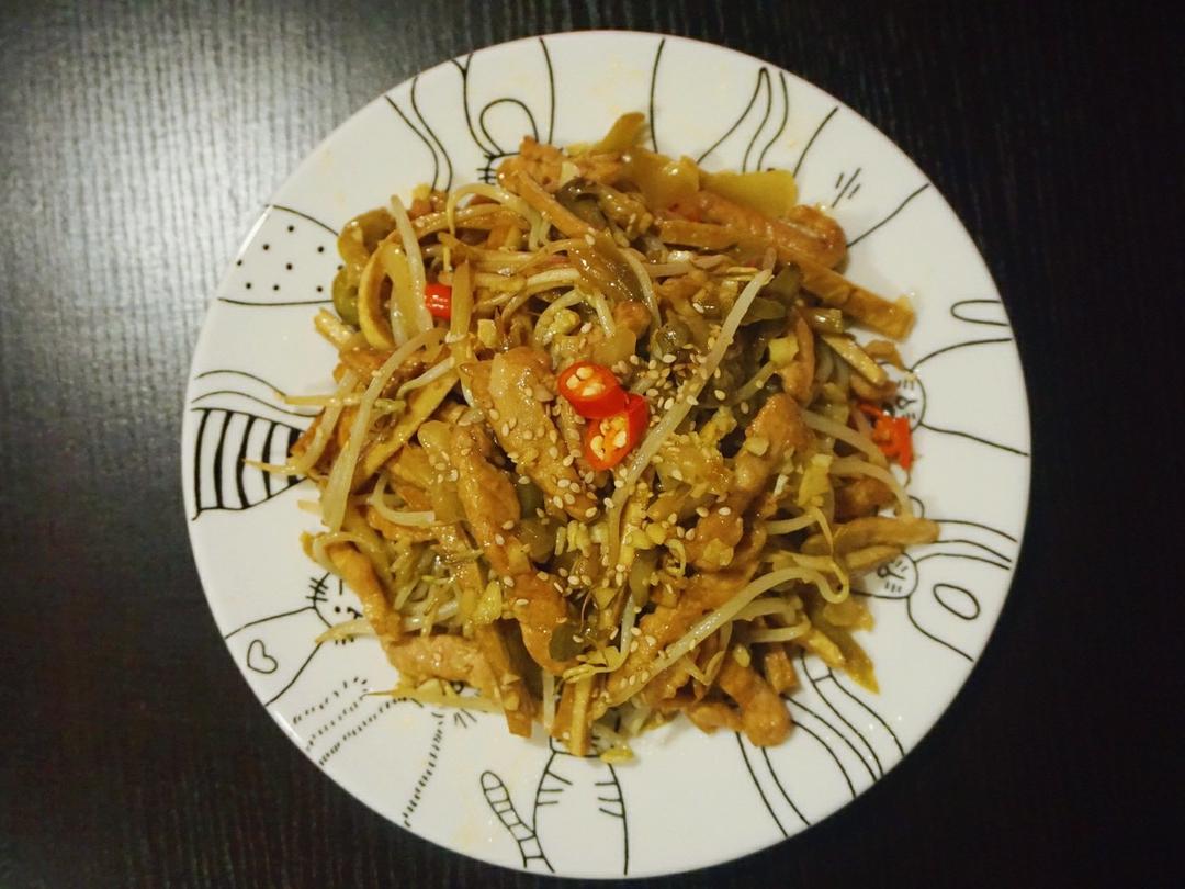 榨菜香干炒肉丝
