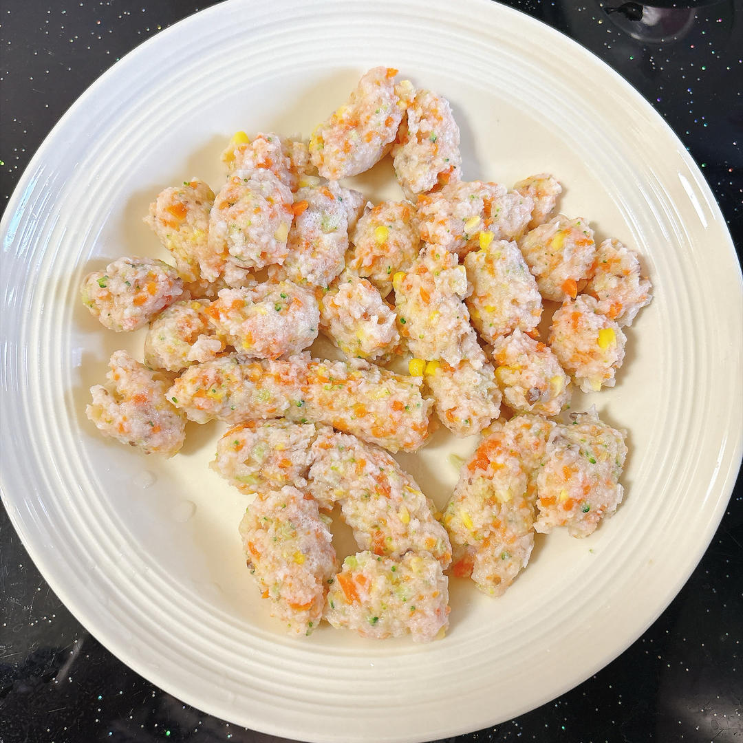 9M宝宝辅食：蔬菜虾滑丸子