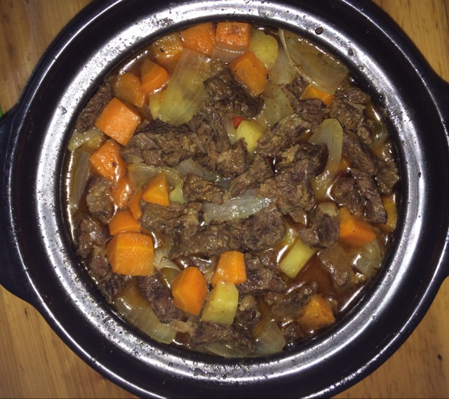 黑椒牛肉煲