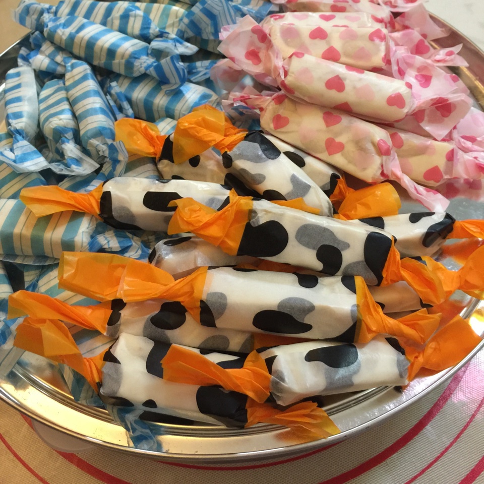 sandyaijj做的超简单【棉花糖版牛轧糖】