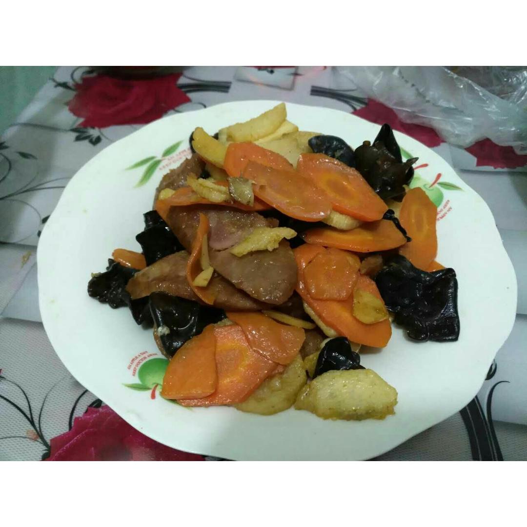 山药胡萝卜炒风干肠