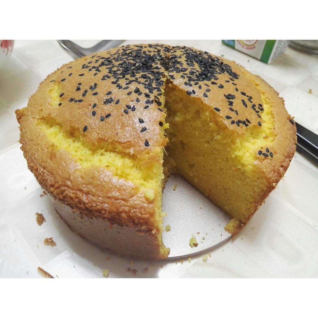全蛋玉米面蛋糕