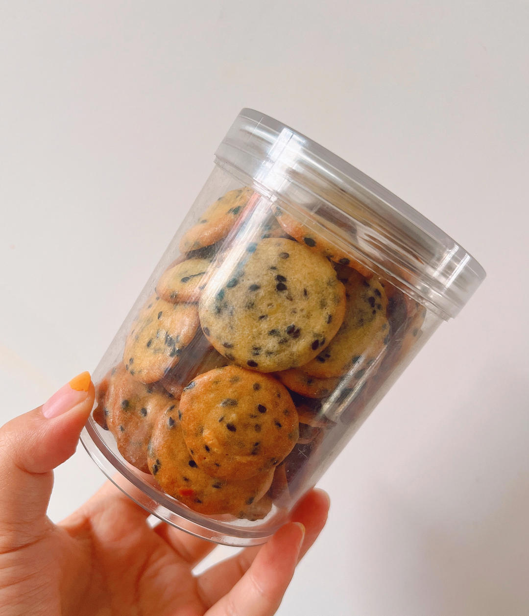 黑芝麻薄脆小饼干