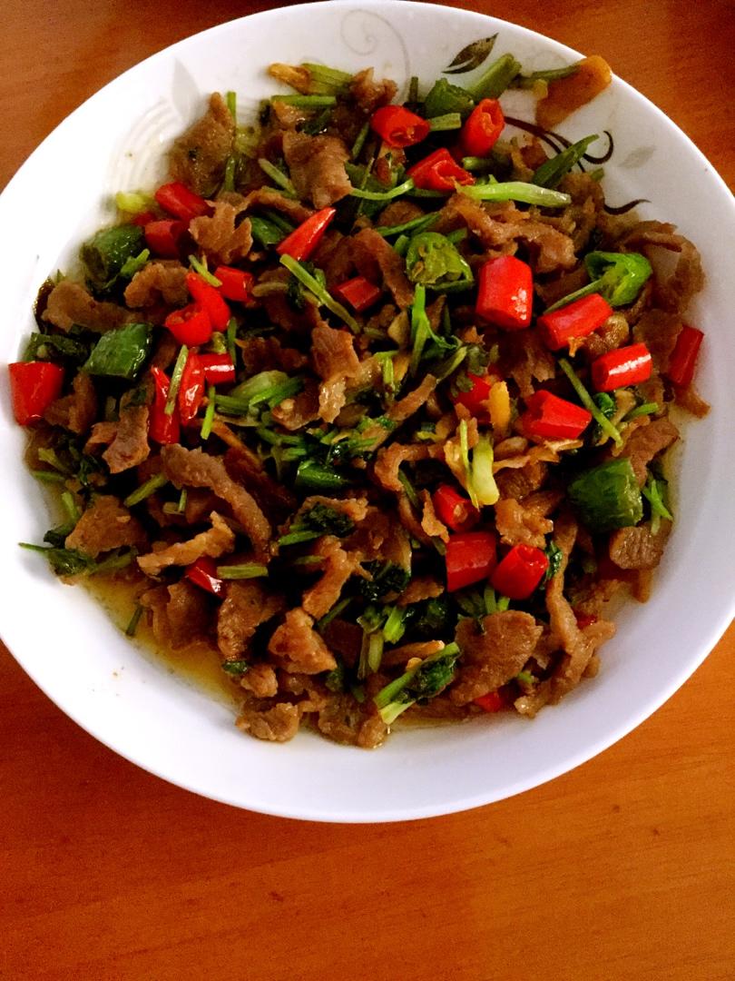 香菜牛肉