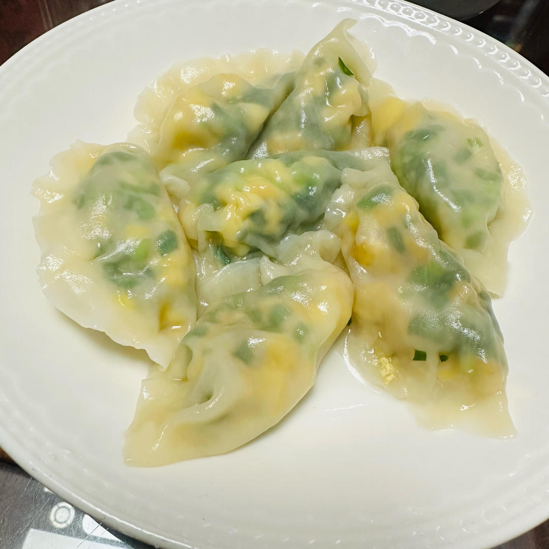 经典的韭菜鸡蛋馅儿饺子 怎么吃都不会腻