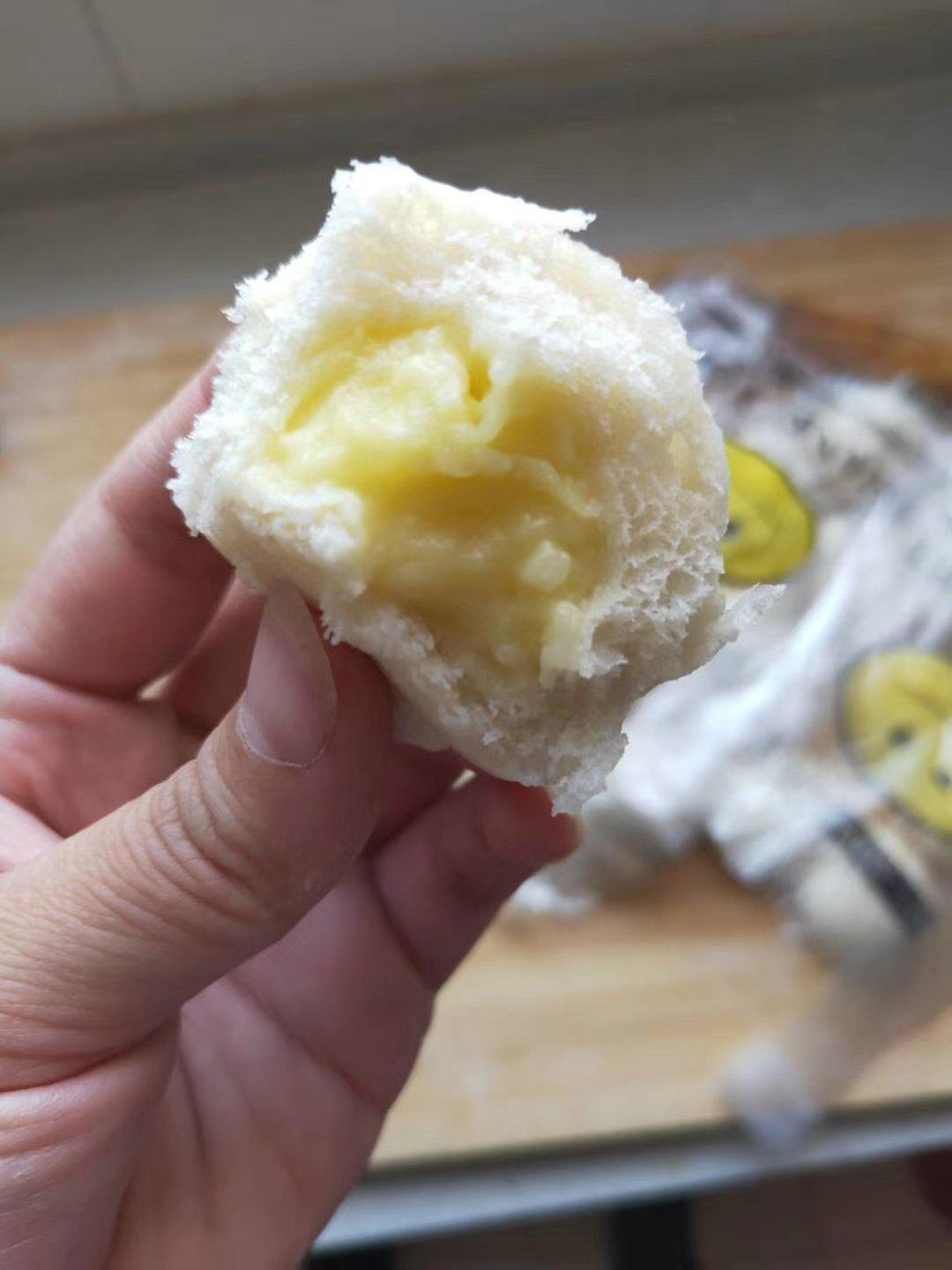 香甜奶黄包