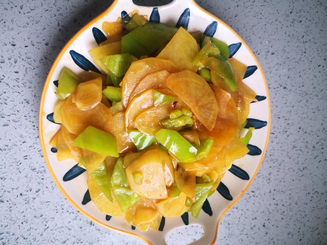家常炒土豆片