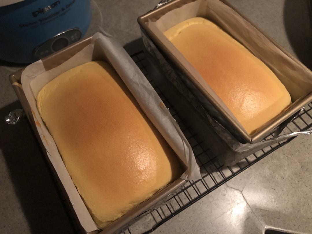 堪比柯基屁股
爆浆芝士🧀古早蛋糕