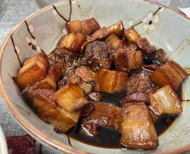 油豆腐红烧肉（快手又酥烂）高压锅版的做法