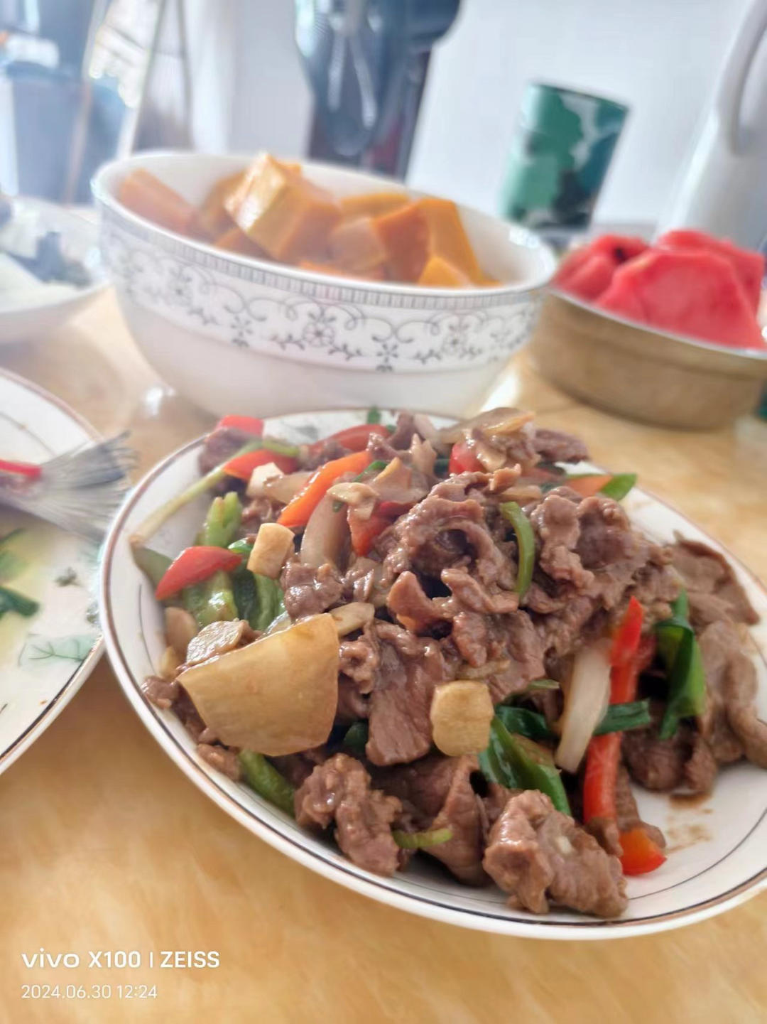 牛肉炒洋葱