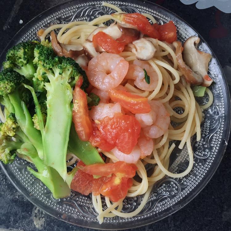 减脂|美味又低脂的虾油虾仁意大利面