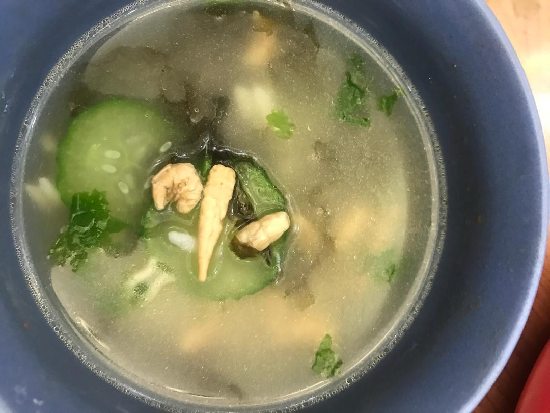 紫菜虾米鱼丸汤