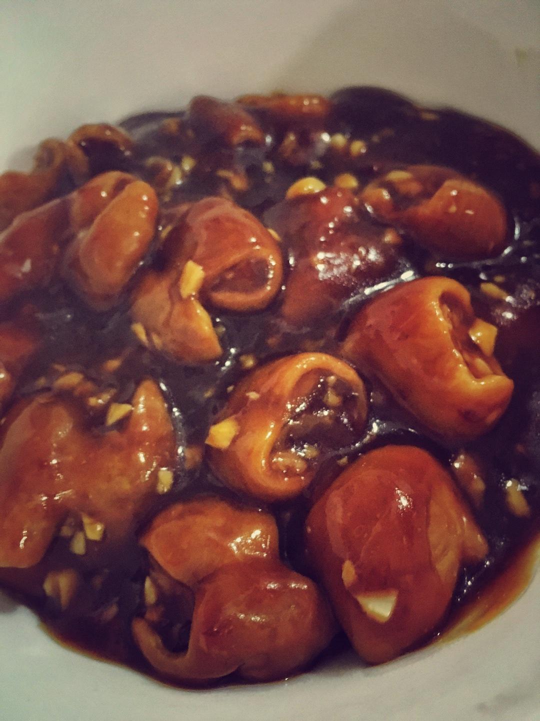 蒜烧大肠的做法