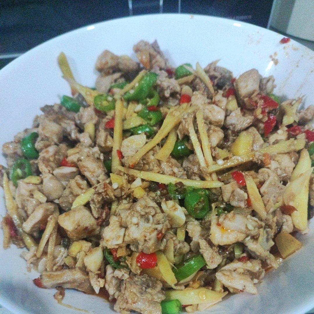 厨师长教你：自贡名菜“鲜锅兔”的家常做法，味道很赞先收藏起来