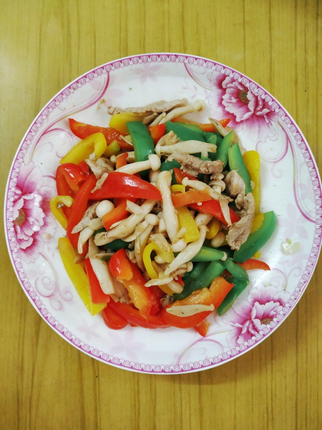 【小食医】维生素超多的彩椒炒海鲜菇