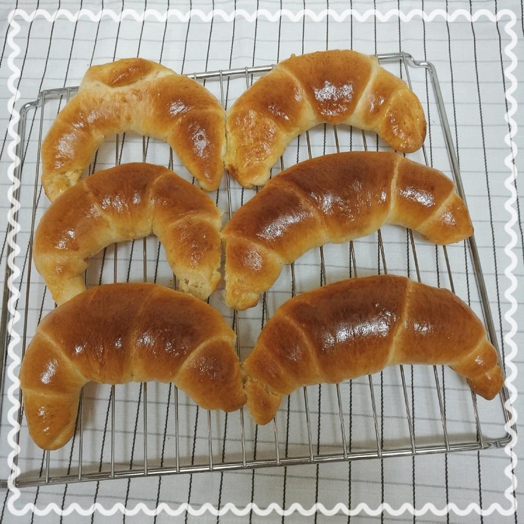 黄油面包卷