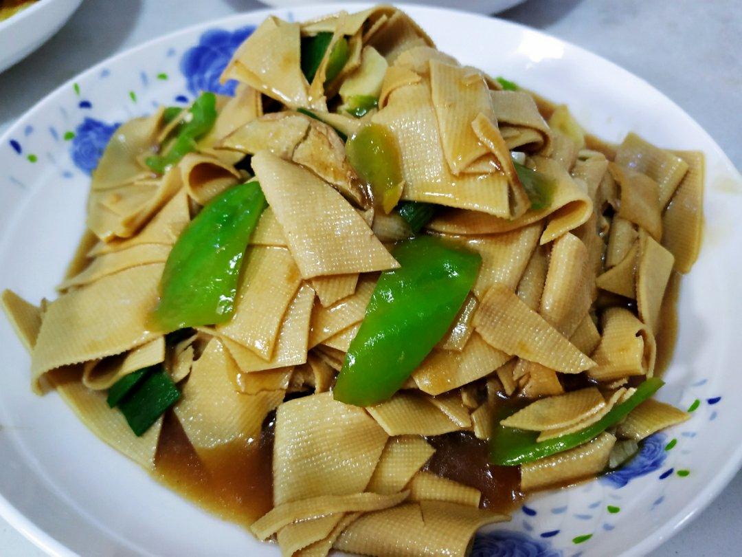 尖椒炒豆皮➕灵魂汤汁