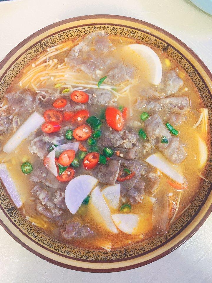 酸汤肥牛