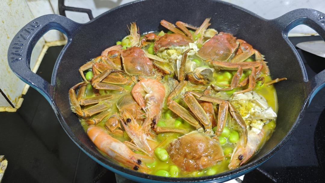 西红柿梭子蟹豆腐煲