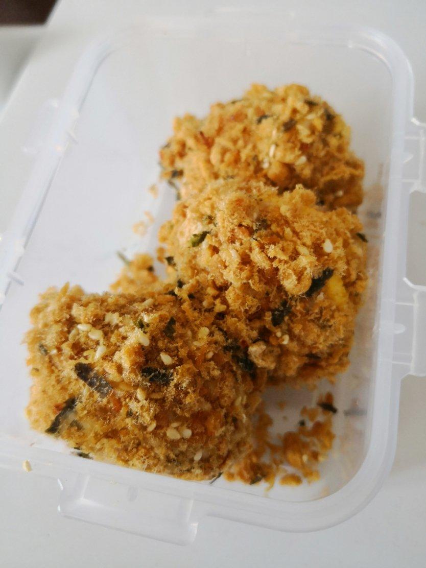 肉松小贝蛋糕